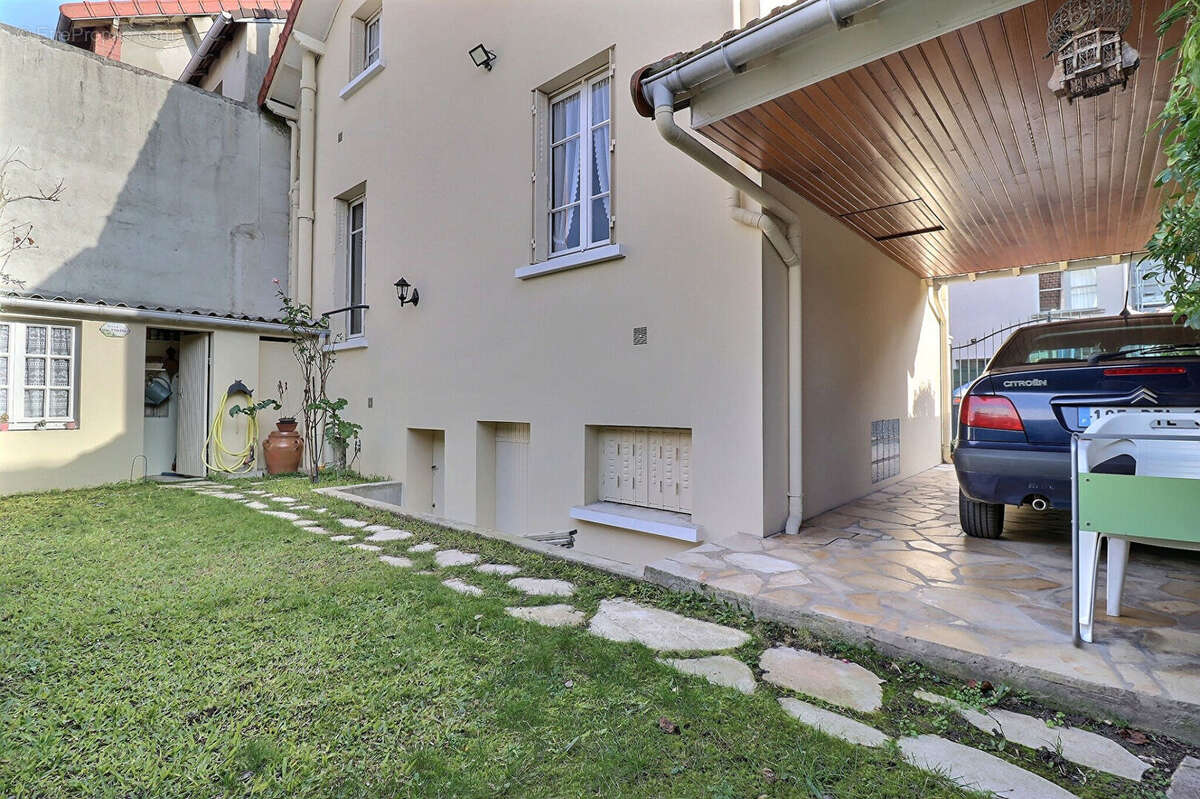 Maison à BOIS-COLOMBES