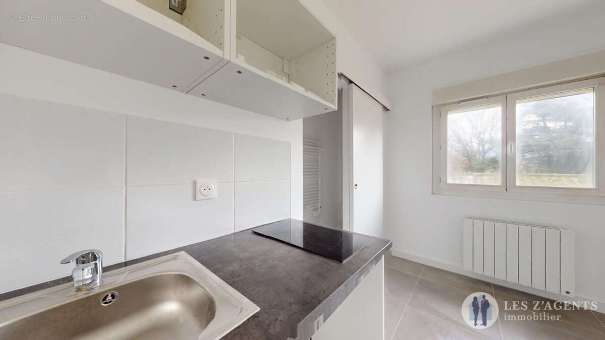 Appartement à SAINT-MARTIN-D'HERES