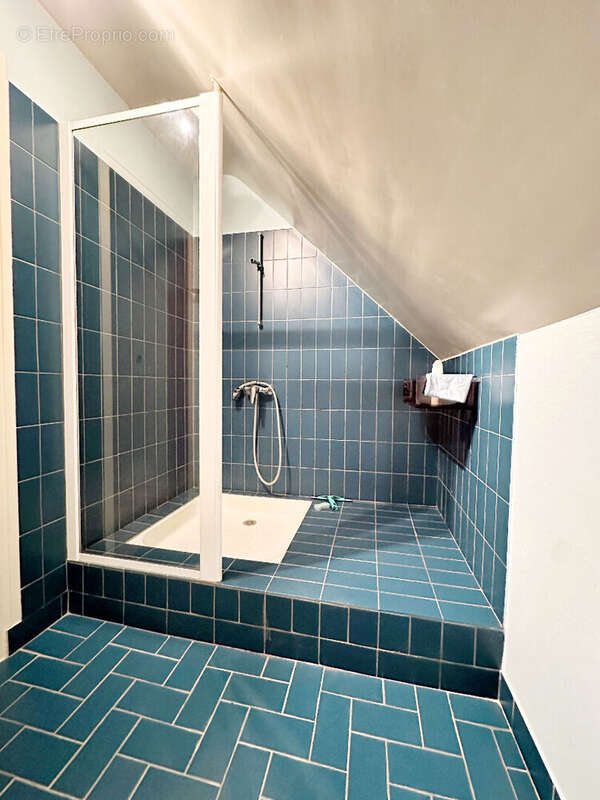 Maison à LA VENDUE-MIGNOT