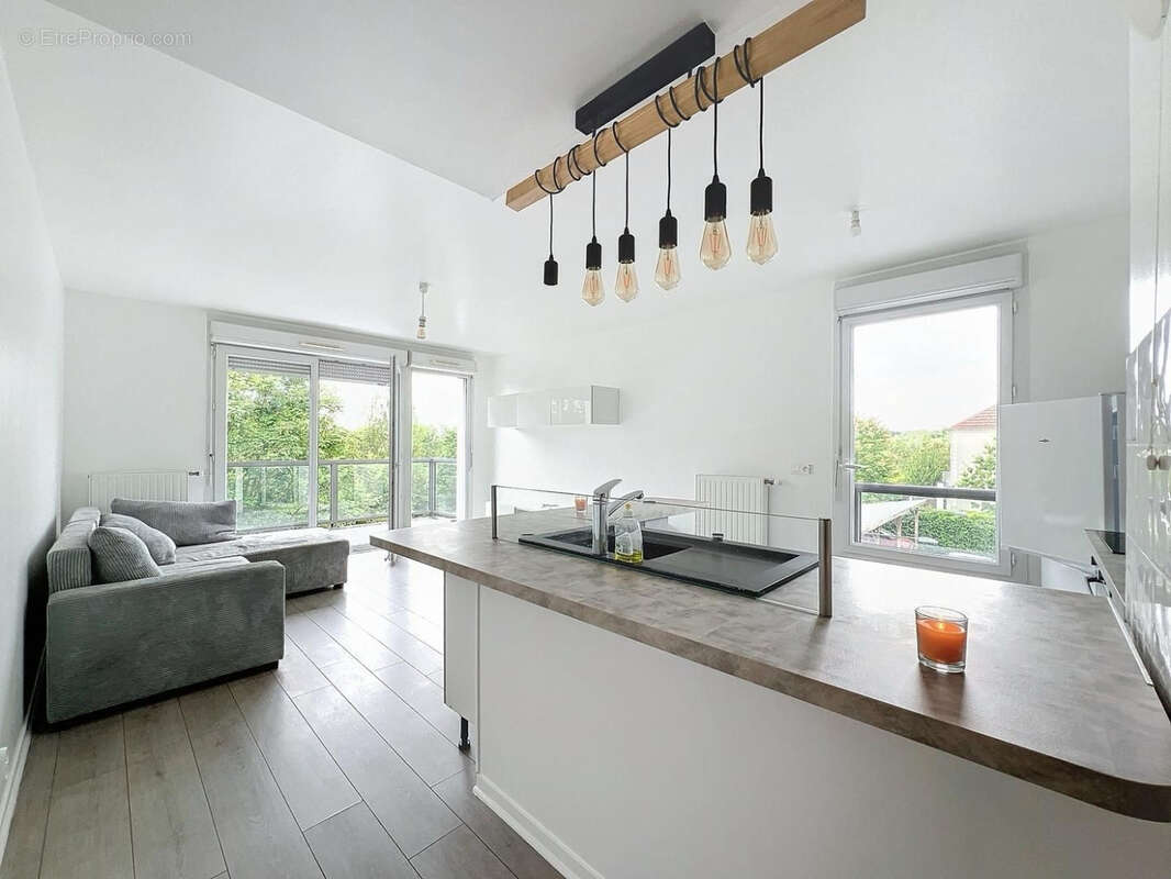 Appartement à MOISSY-CRAMAYEL