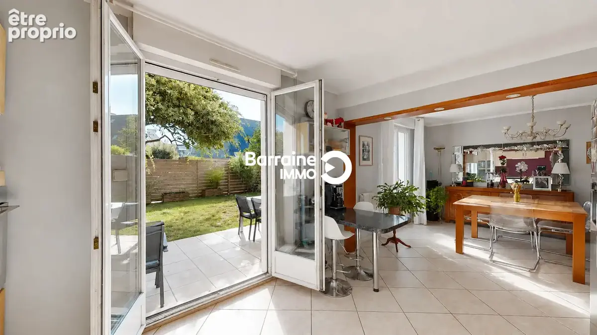 BARRAINE IMMO : A VENDRE - Maison familiale à Plouzané - 4 chambres et proche des commodités - Réf : PZ00383-FL - photo 4