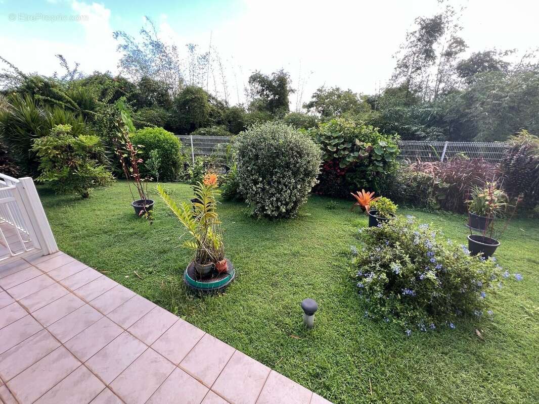 Maison à LA TRINITE