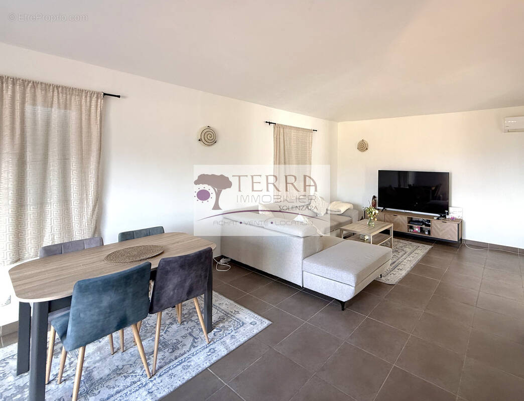 Appartement à SARI-SOLENZARA