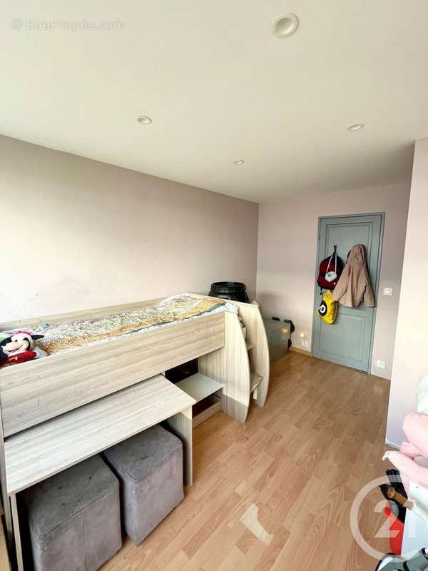 Appartement à MARSEILLE-4E