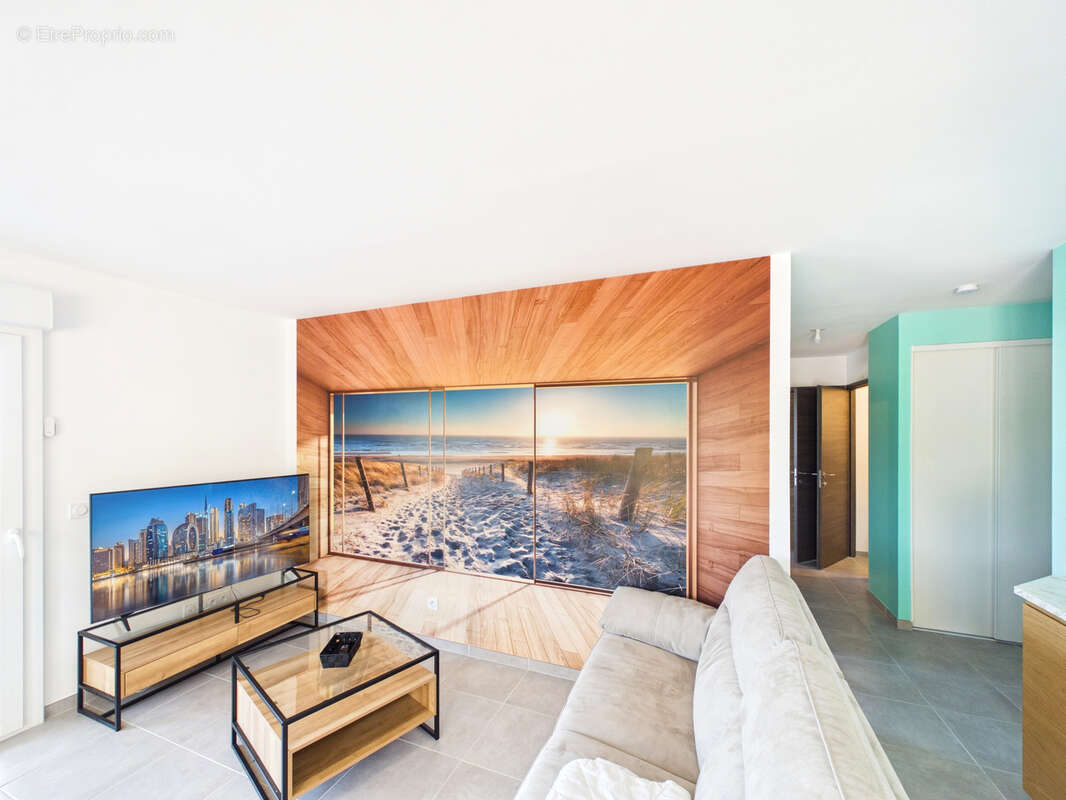 Appartement récent avec terrasse et jardin à Marin - photo 3
