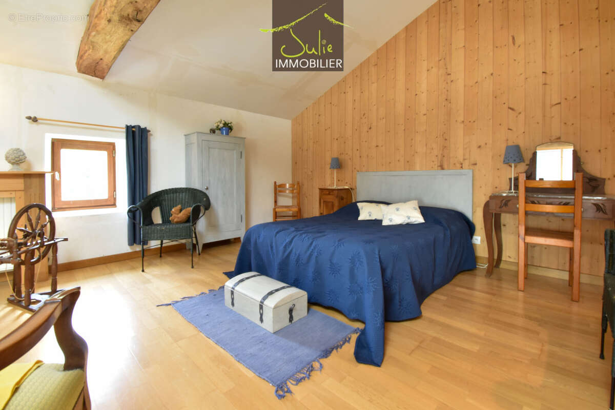 AXE CERIZAY/MAULEON - Longère de 260 m2 - 5 chambres - jardin - photo 8