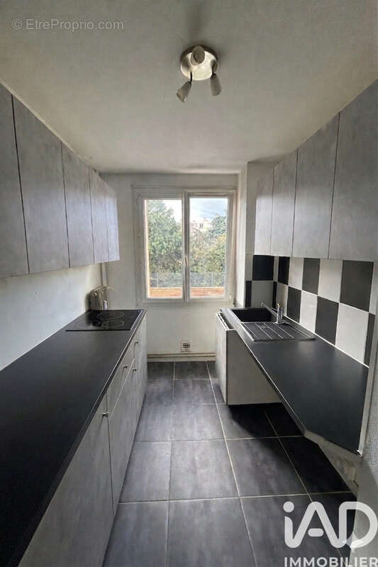 Photo 2 - Appartement à VILLEFRANCHE-SUR-SAONE