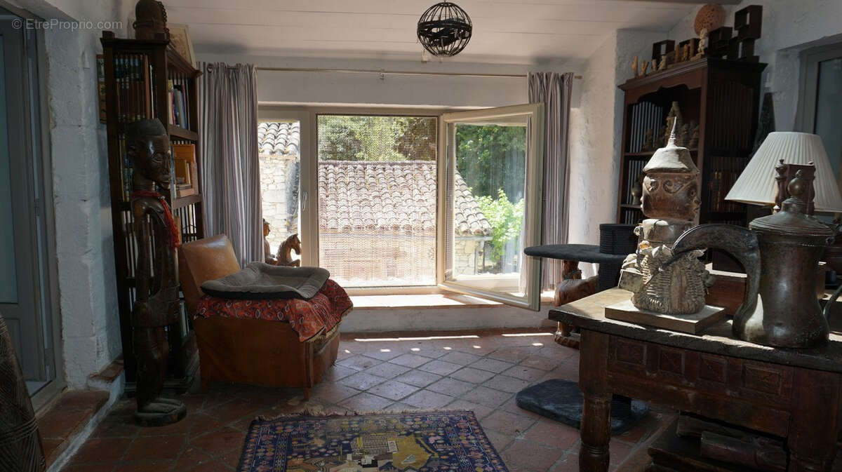 Maison à CASTELNAU-MONTRATIER