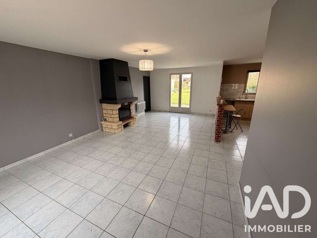 Maison 103 m² à La Chapelle-Sur-Oreuse  - photo 4