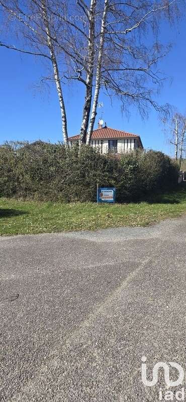 Photo 2 - Maison à GIFFAUMONT-CHAMPAUBERT