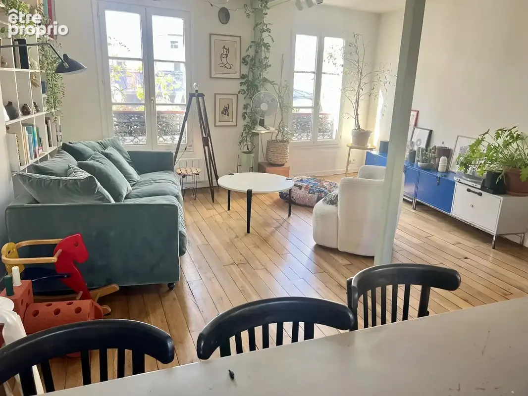 Parisparis 20e – metro pyrénées  charme sous les toits – duplex dernier étage - photo 4