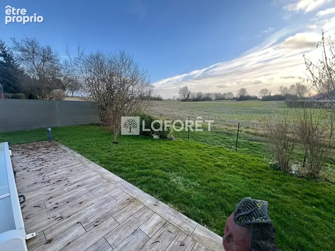 Trenal · Maison familiale 278 m² · Piscine couverte · Terrain 2 000 m² · DPE C - photo 18