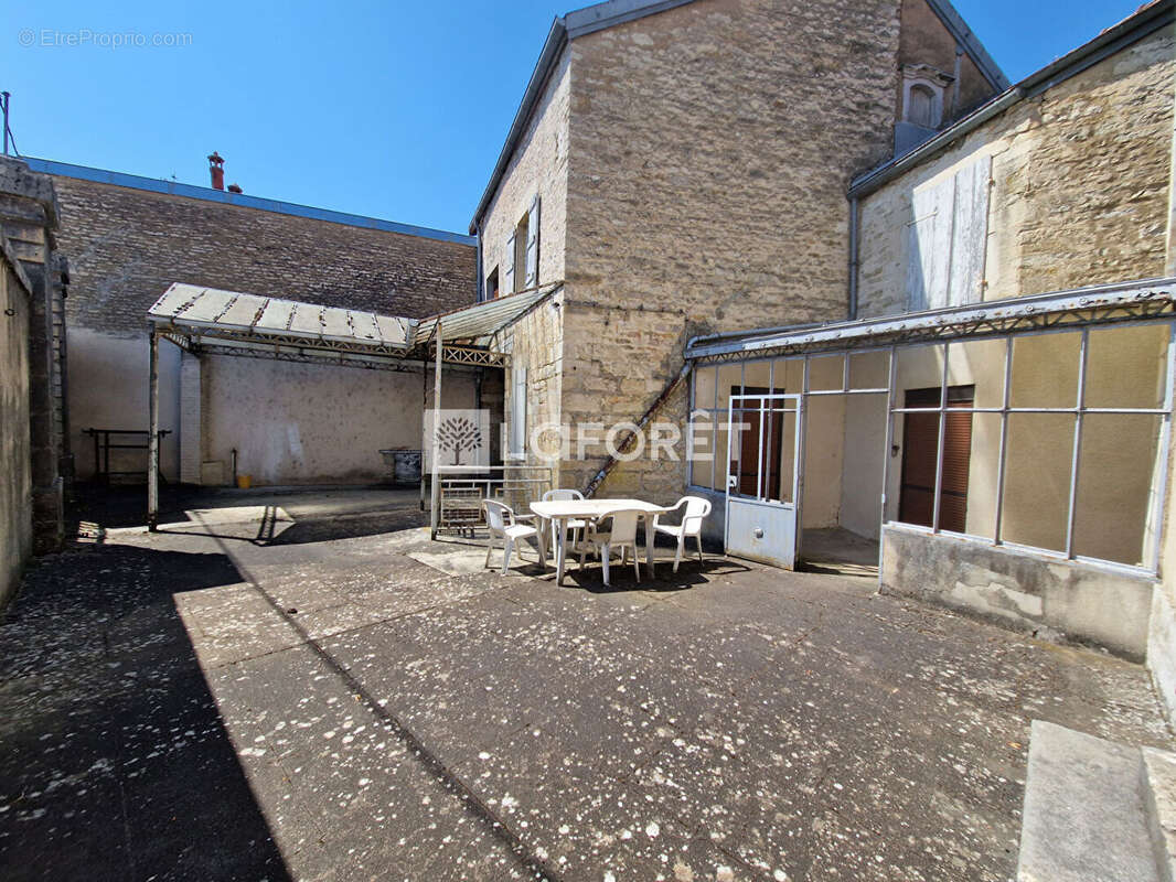 Maison à CHAMPLITTE