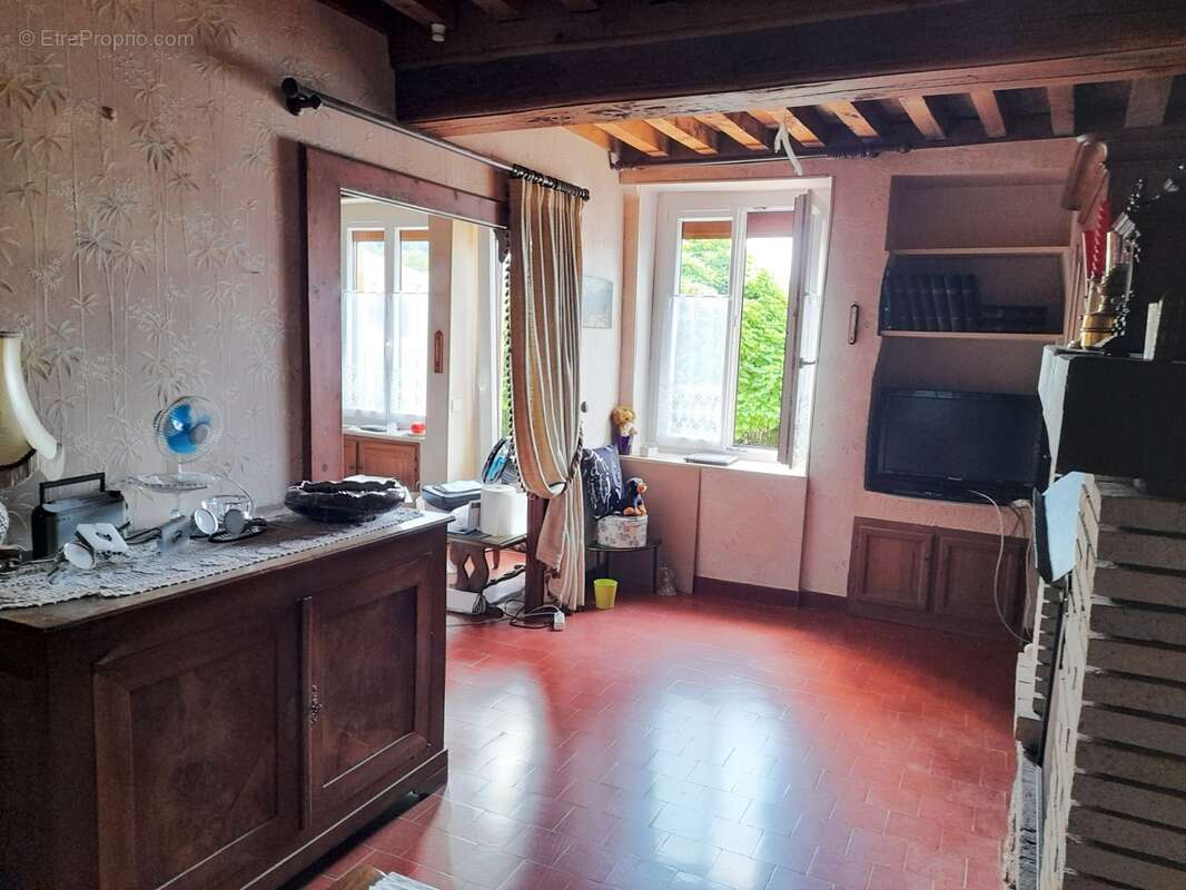 Maison à Cussy en Morvan  de 136 m2 - 8 pièces - diverses dépendances - terrain 1182 m2 - photo 39