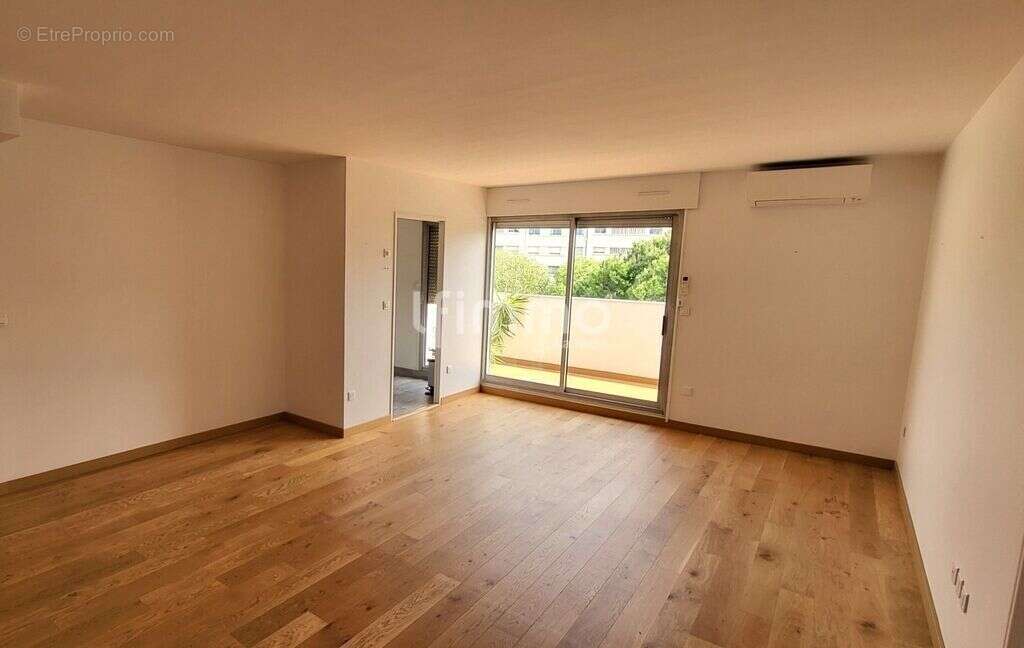 T2 57 m² – Résidence seniors avec services – Marseille 8ᵉ - photo 2