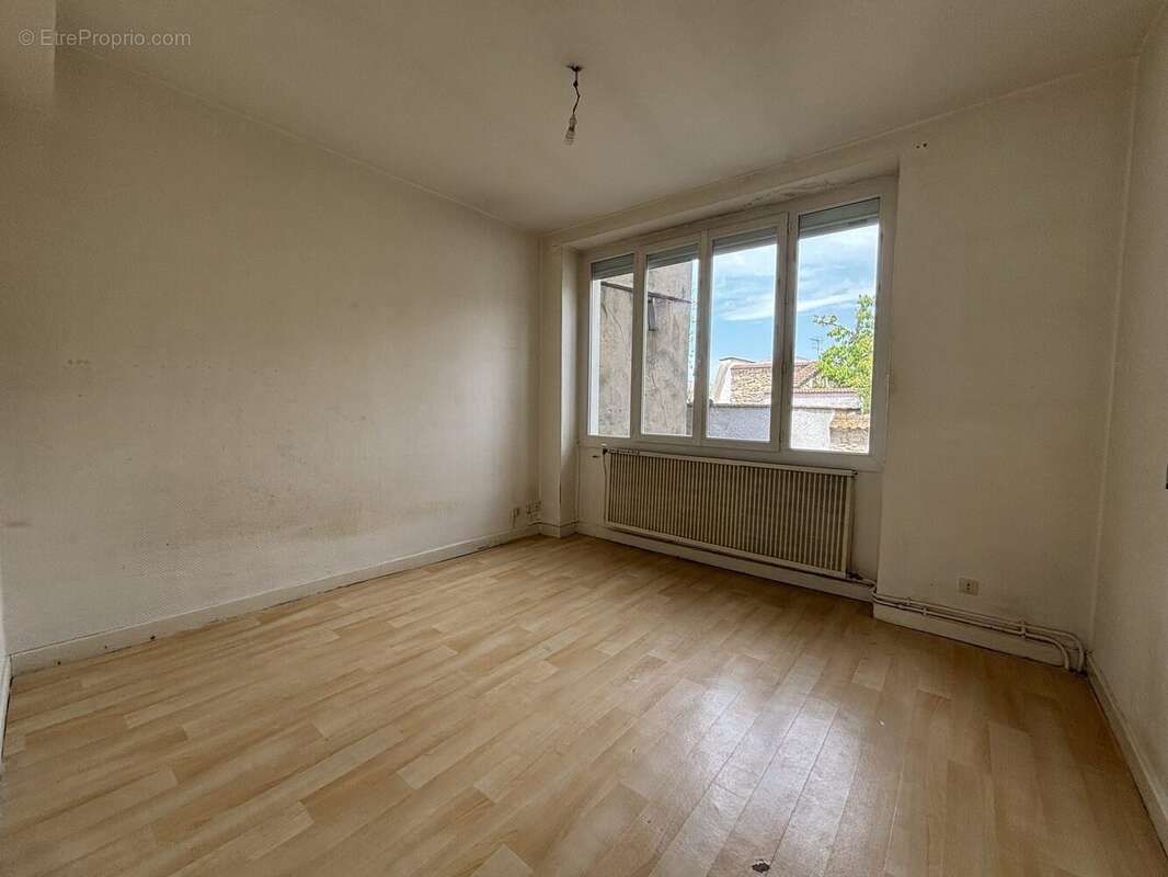 Appartement à CONDRIEU