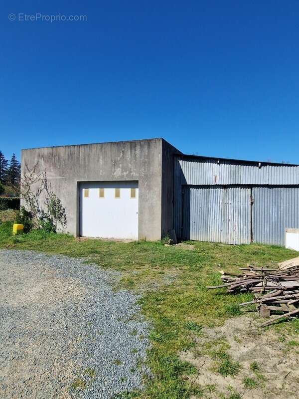 Maison à POMMERIT-LE-VICOMTE