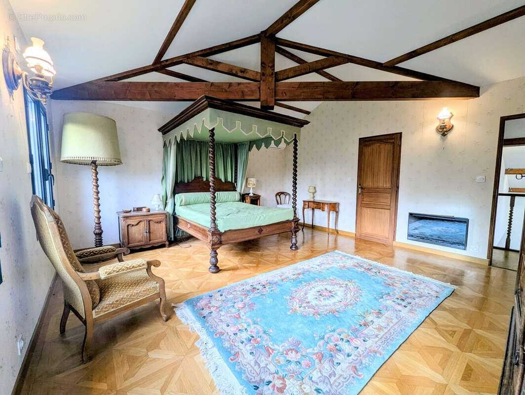 Suite parentale  - Maison à YVRAC