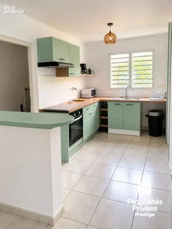 Rare, Appartement Duplex T4 avec jardin et piscine , Baie Mahault - photo 6