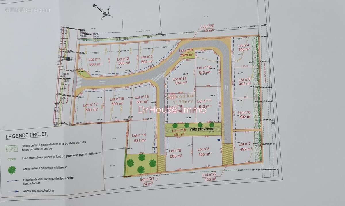 Terrain à SAINT-LEGER-PRES-TROYES