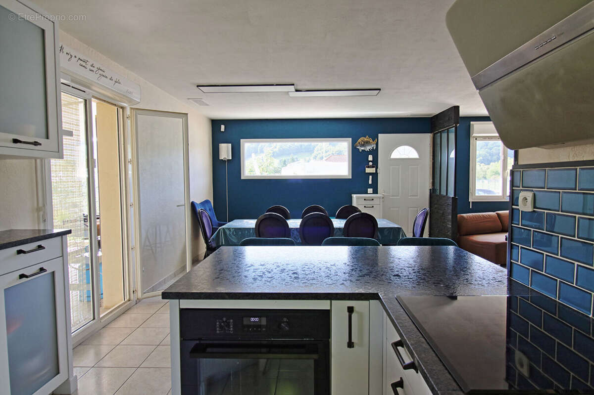 Maison à MOTTIER