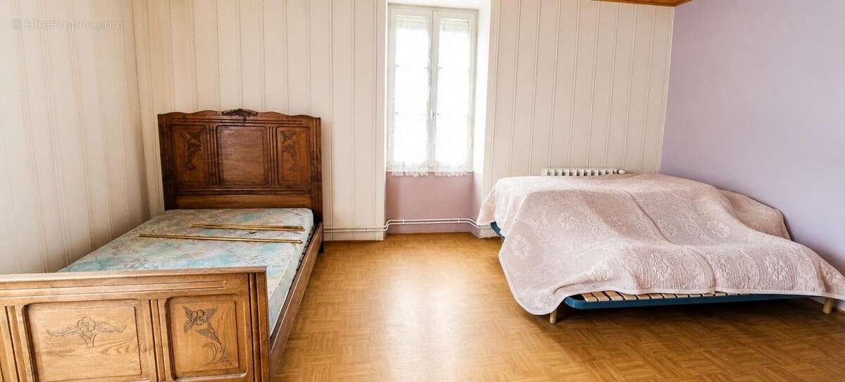 Maison 121 m² à Beurlay  - photo 6