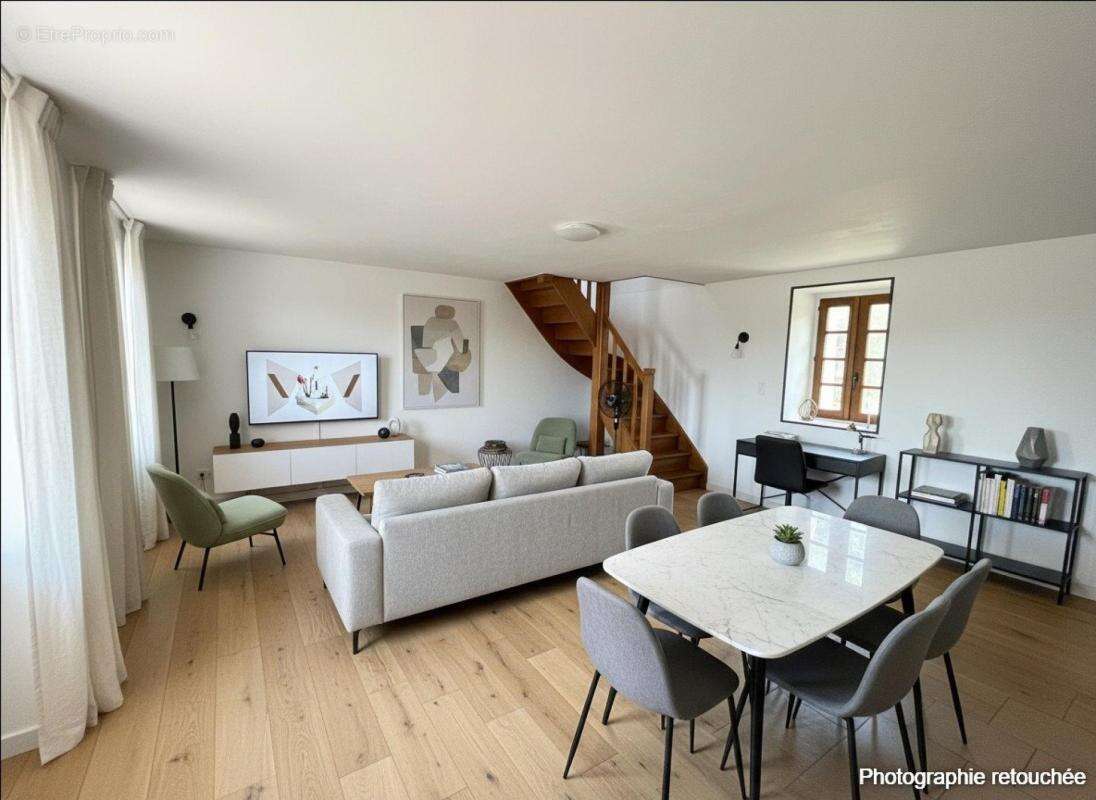 Maison à VILLENEUVE-EN-MONTAGNE