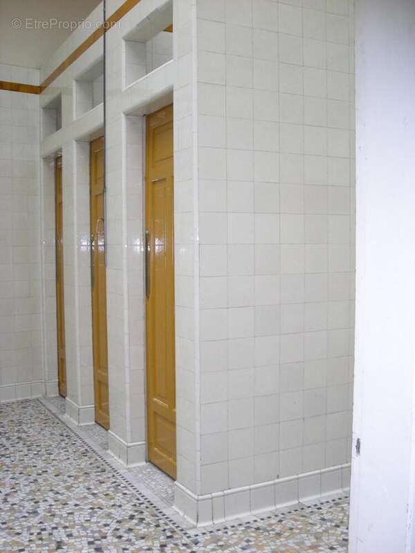 Commerce 279 m² à Cambrai  - photo 4