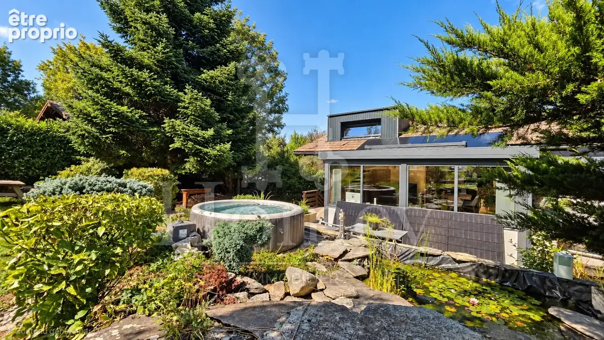 FILLINGES - Véritable Chalet en Madriers - Piscine Chauffée - Forêt Privative de 1200m2 - 10min Frontière Suis - photo 17