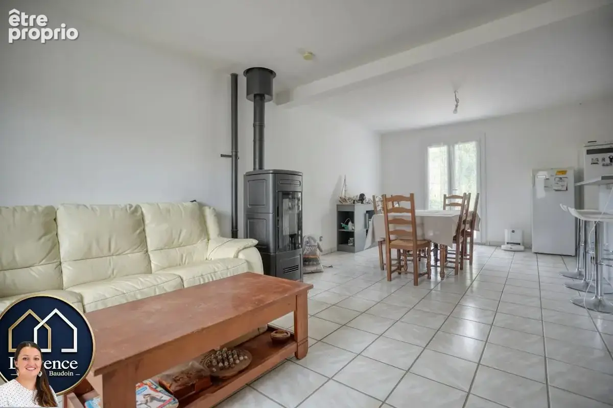 Maison 142 m² à Coulombs  - photo 3