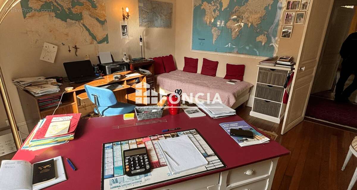 Maison à MONTEREAU-FAULT-YONNE