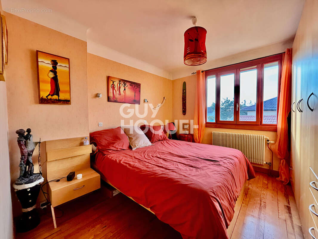 Maison à VAULX-EN-VELIN