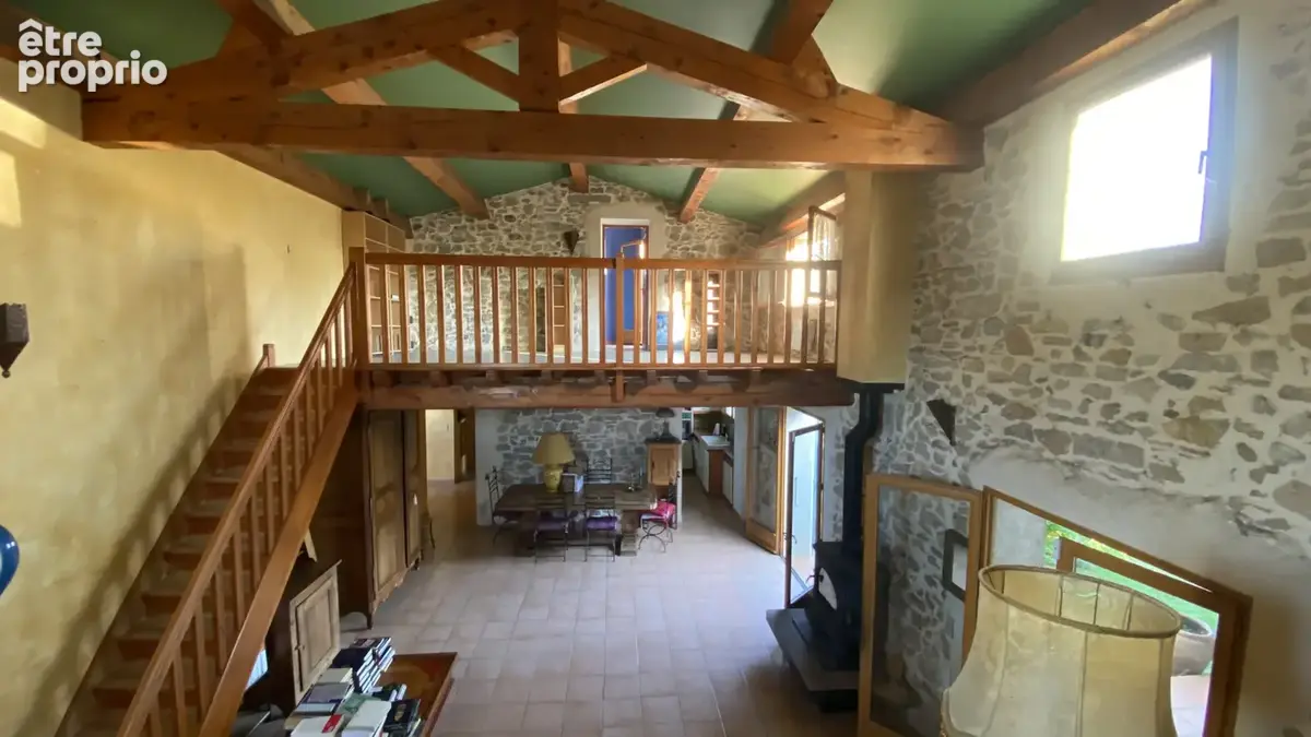 À vendre maison T4 4 faces avec garage et jardin arboré piscinable à Villedaigne - photo 4