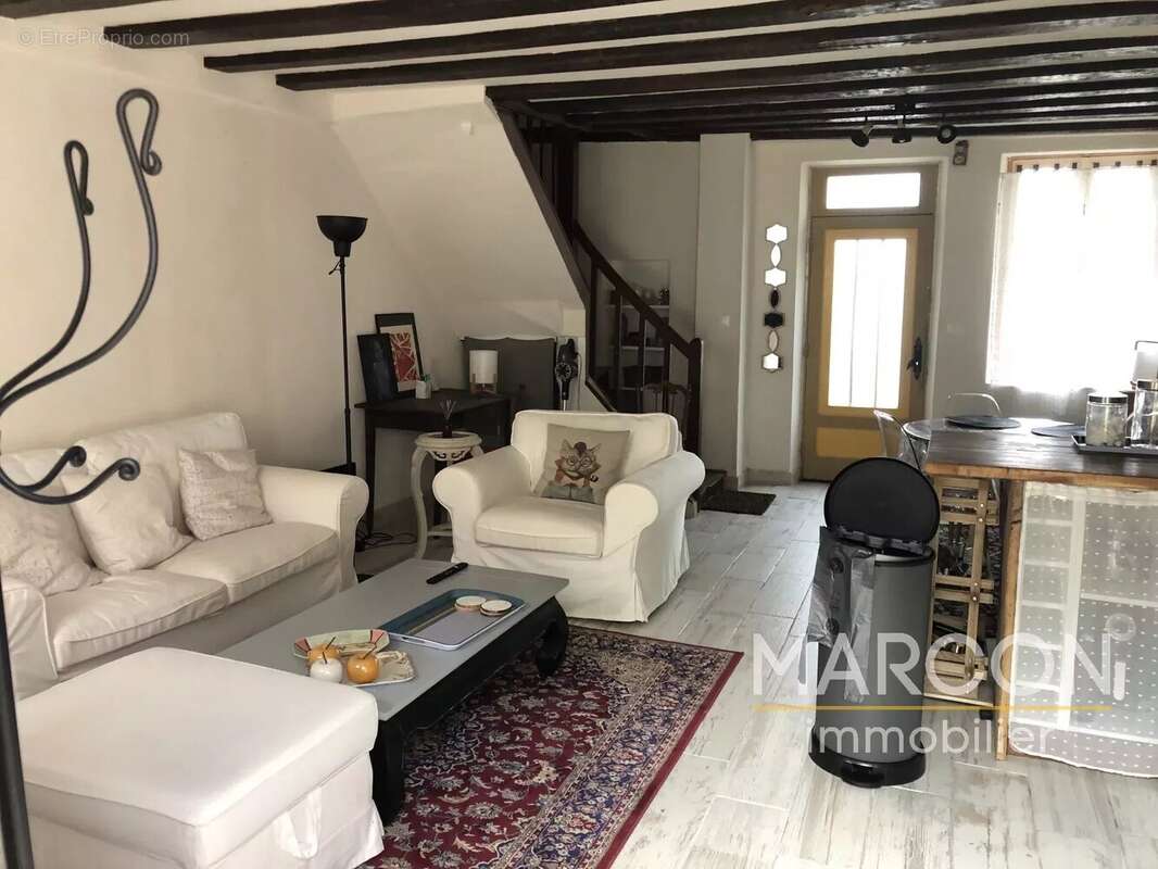 Charmante maison de village récemment rénovée avec jardin et dépendance - photo 4
