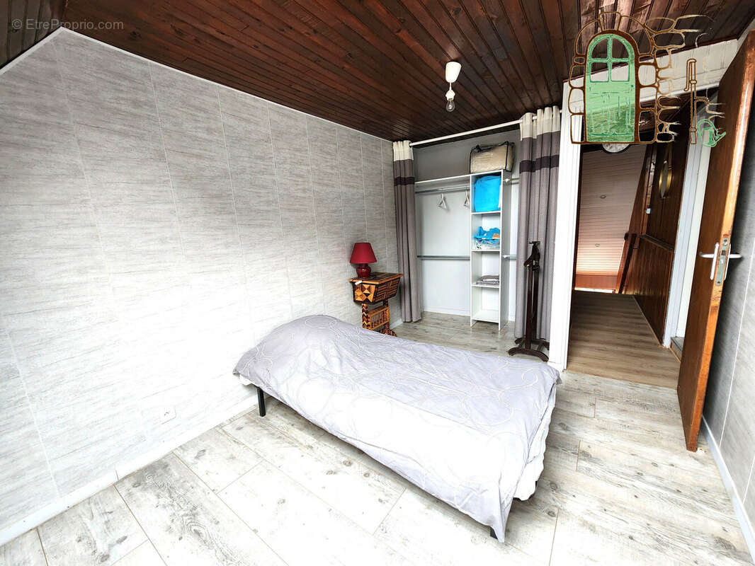 Maison 108 m² à La Fontenelle  - photo 6
