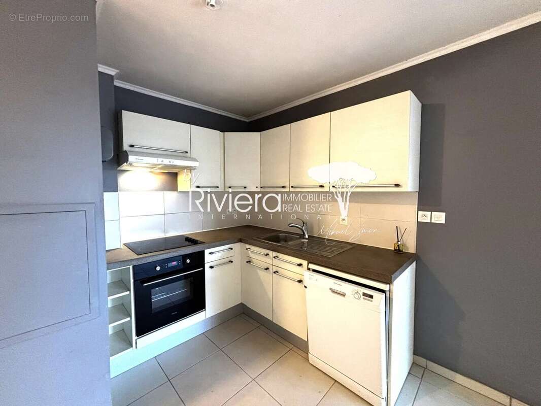 Dans une résidence de standing très recherchée - 3 pièces av - photo 5