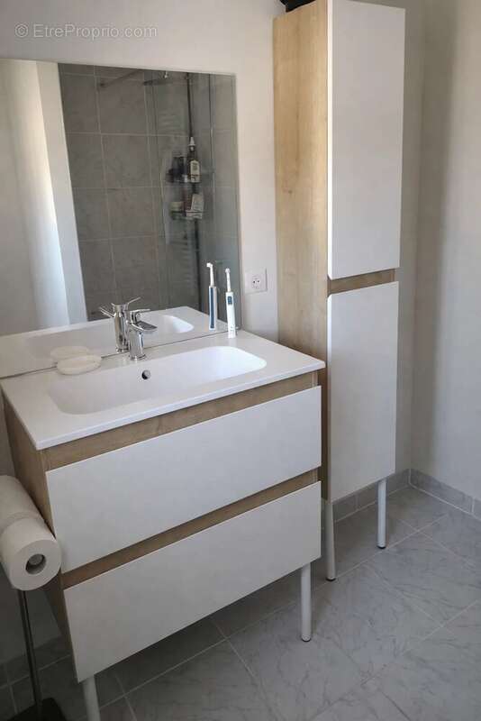 Maison à SAINT-PAUL-TROIS-CHATEAUX