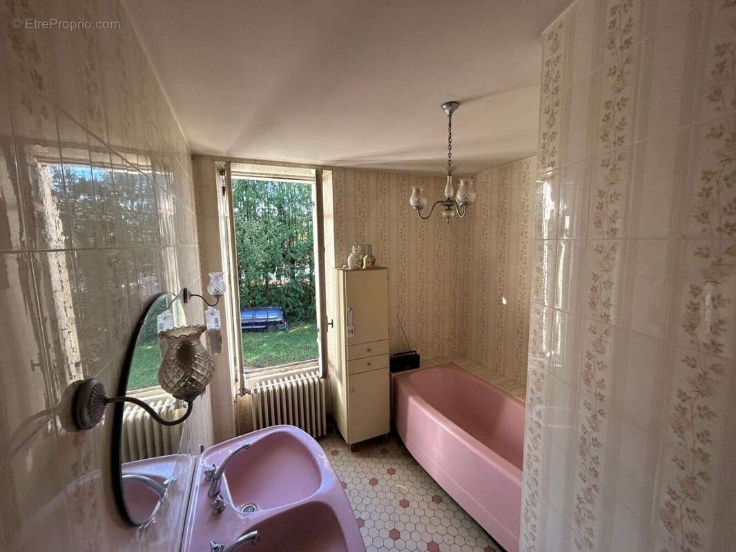 Maison à VILLARS-LES-BOIS