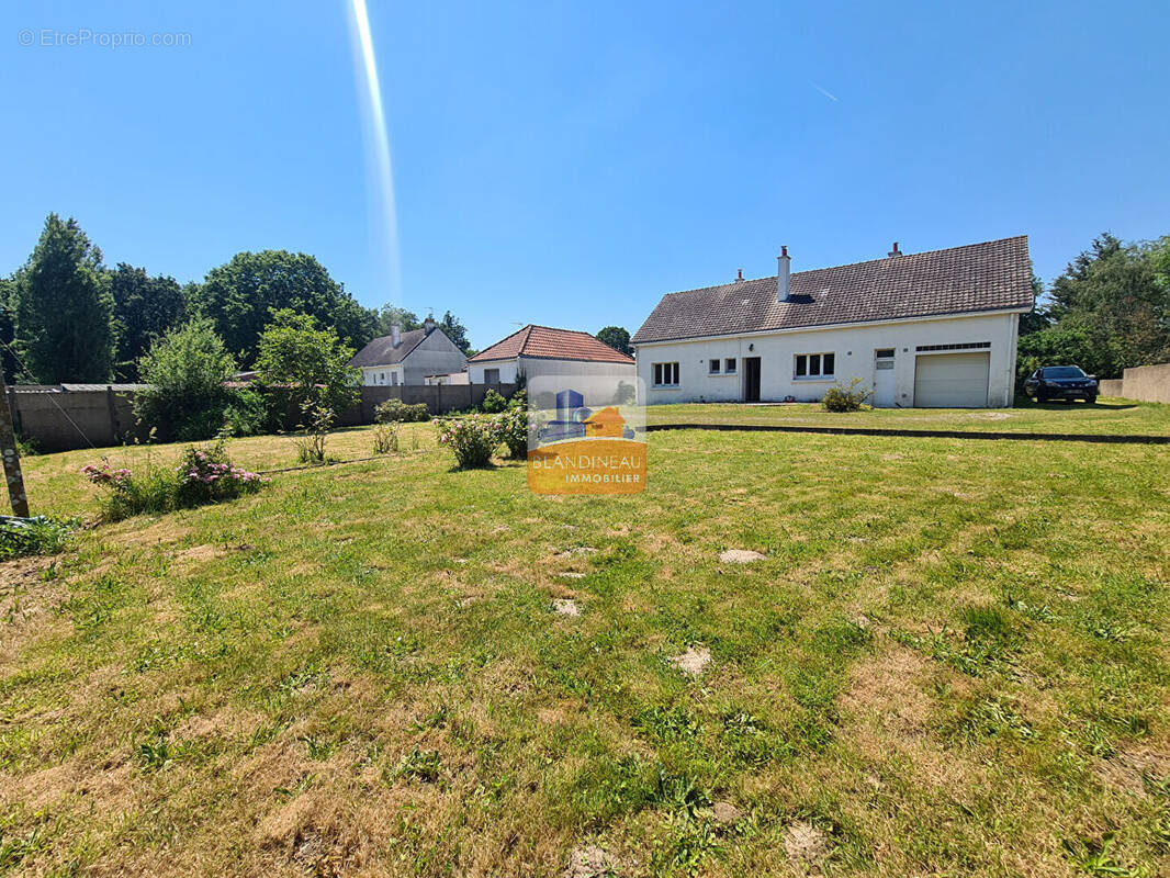 Maison à LA MONTAGNE