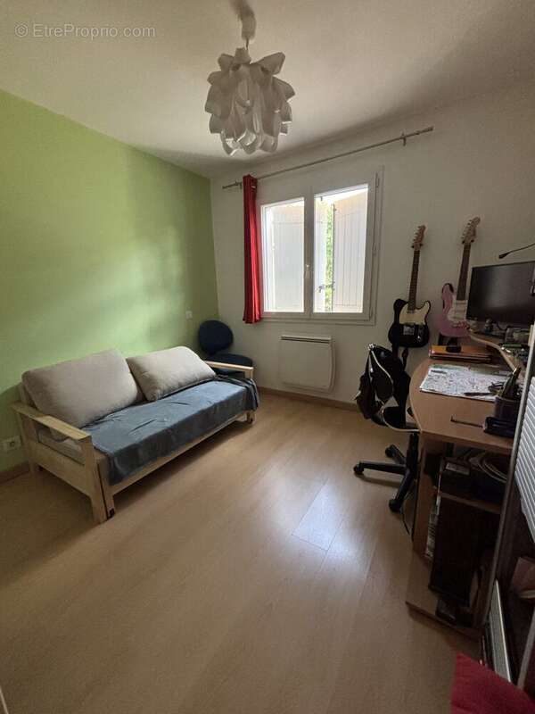 Maison 137 m² à Menglon  - photo 7