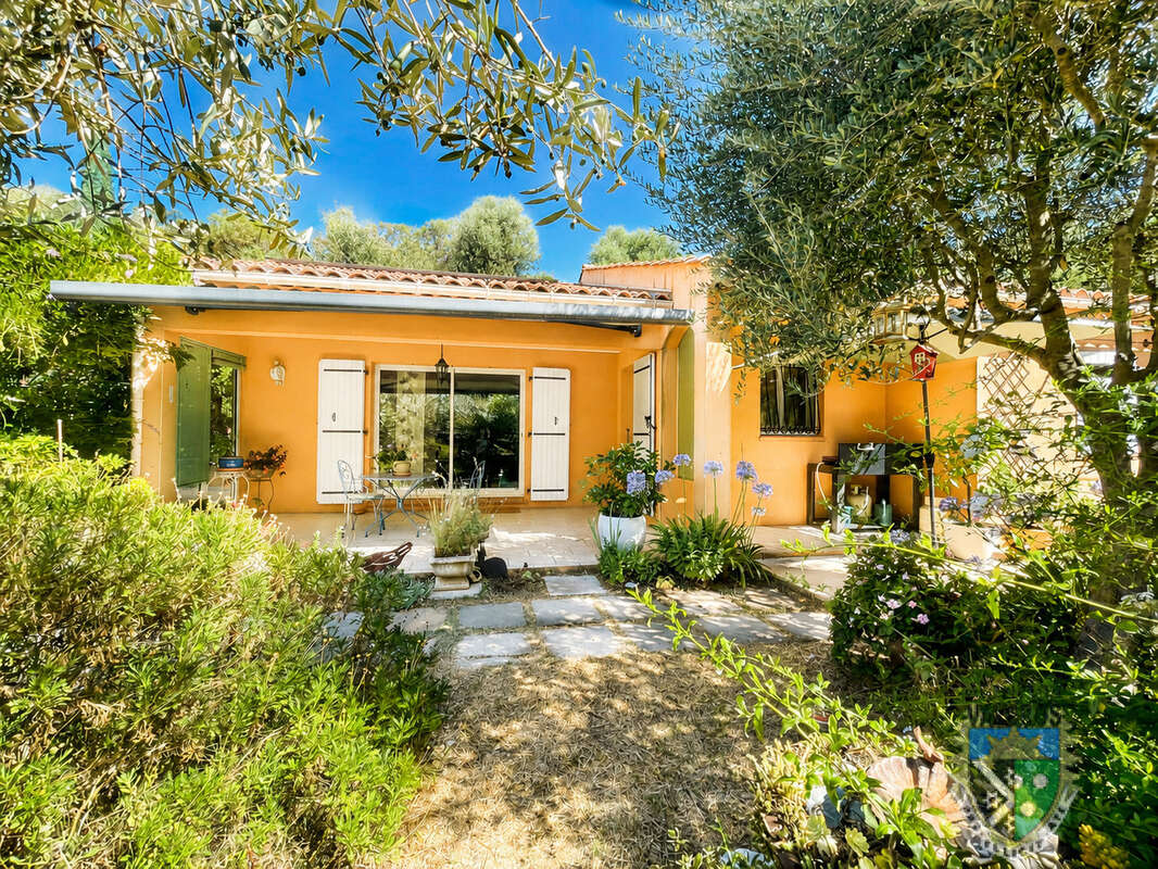 Maison à LA LONDE-LES-MAURES