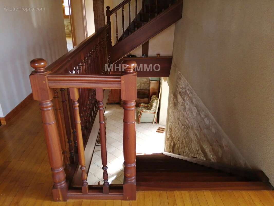 Appartement à CASTELNAU-DE-MONTMIRAL