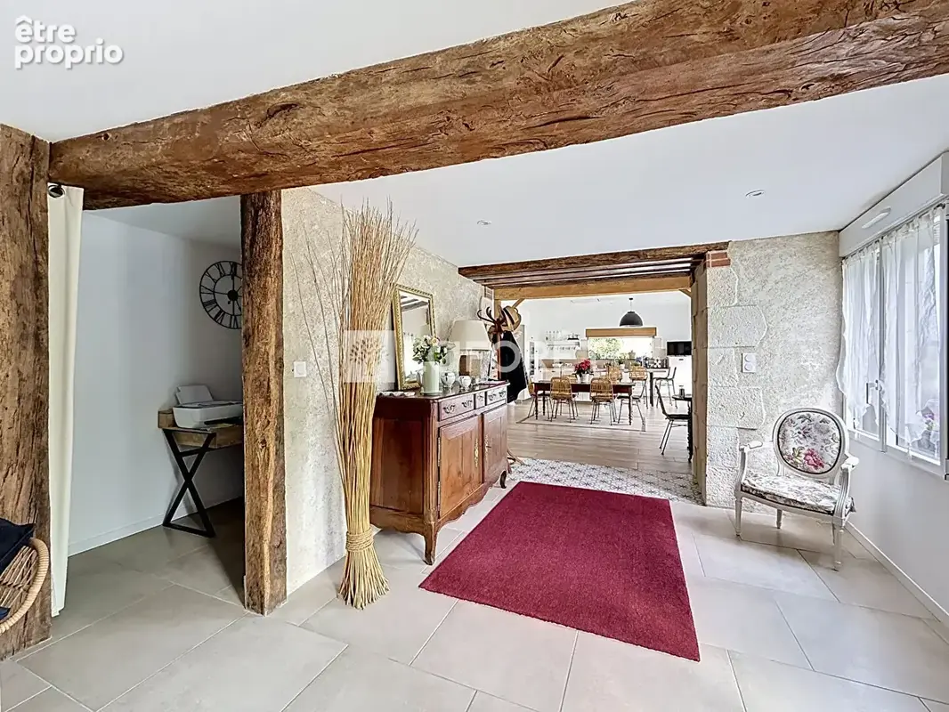 Maison Saint Macaire Du Bois  4 Ch - photo 5