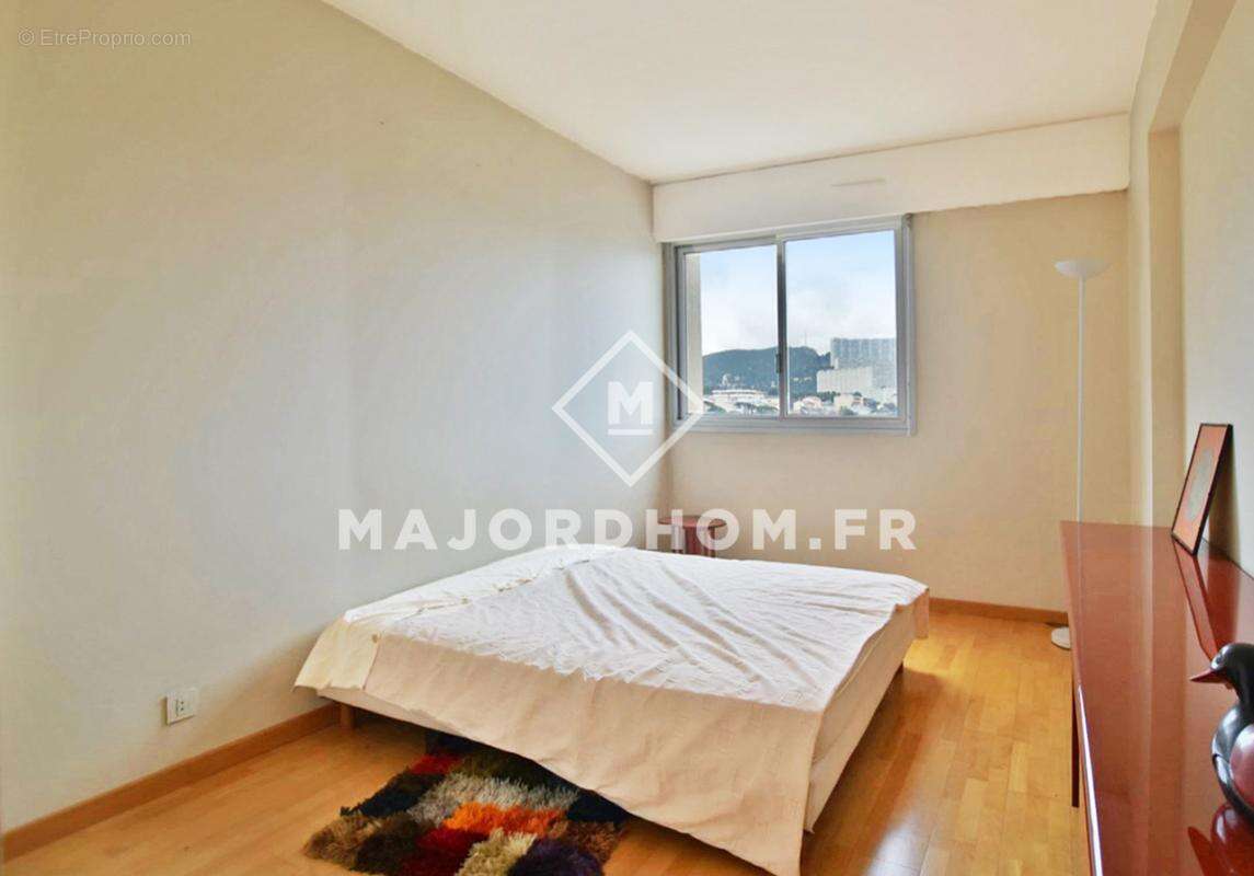Appartement à MARSEILLE-9E