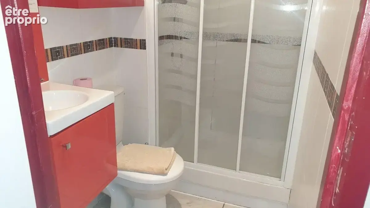 Appartement 1465 m² à Eymoutiers  - photo 8