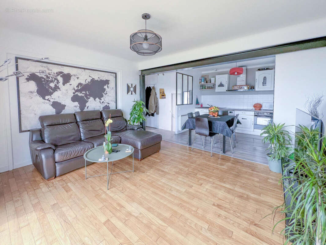 LAMY 3.6 - Maison à LA MEZIERE