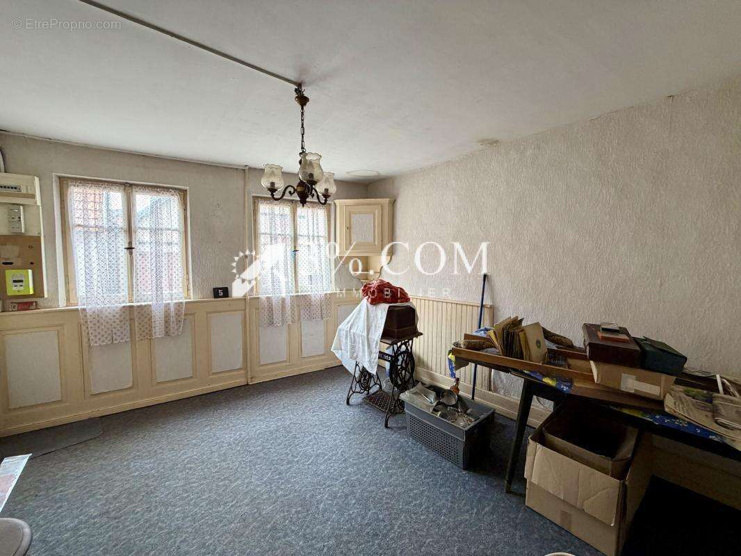 3%.com - en exclusivité - à bouxwiller maison mitoyenne à r - photo 2