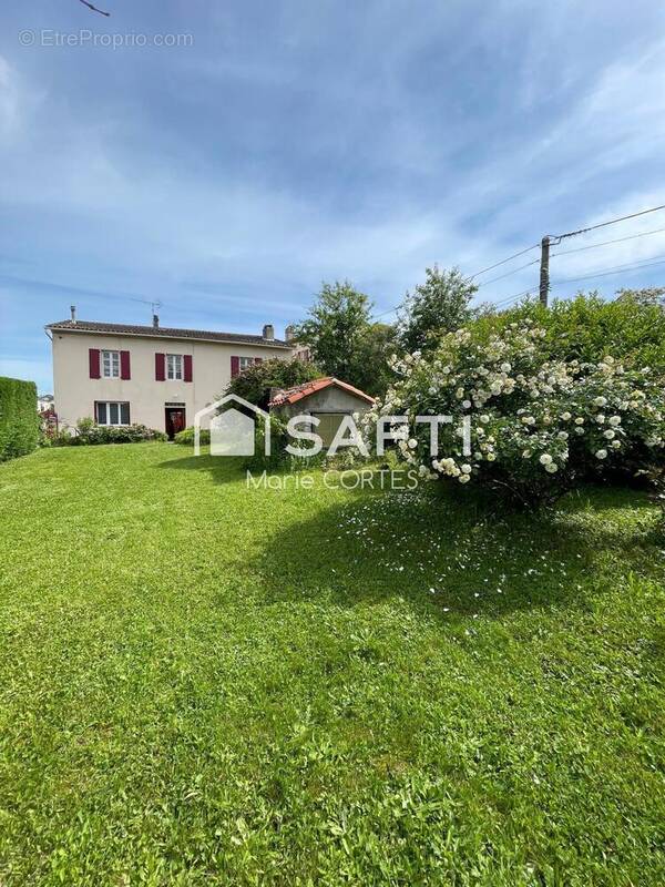Photo 1 - Maison à SAINT-JUERY