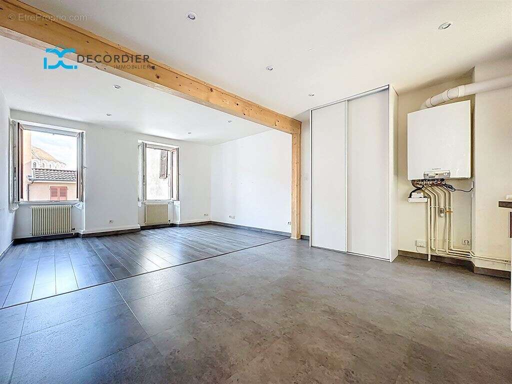Appartement à EVIAN-LES-BAINS