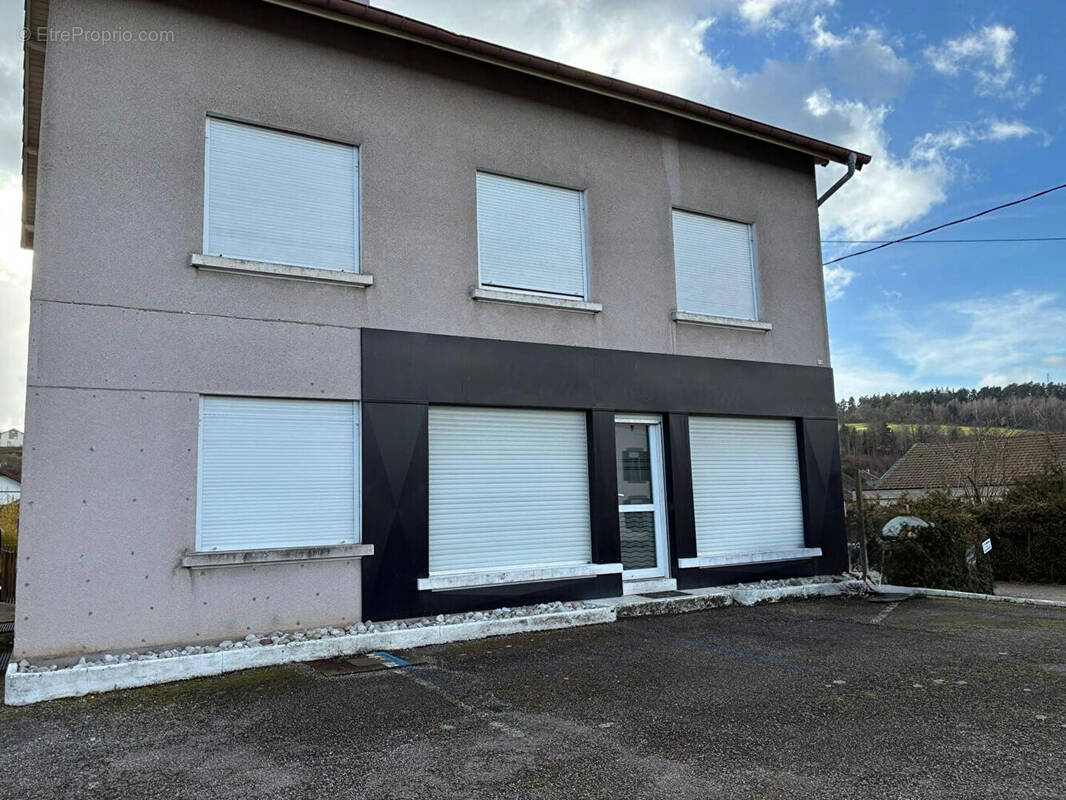 Maison à POUXEUX